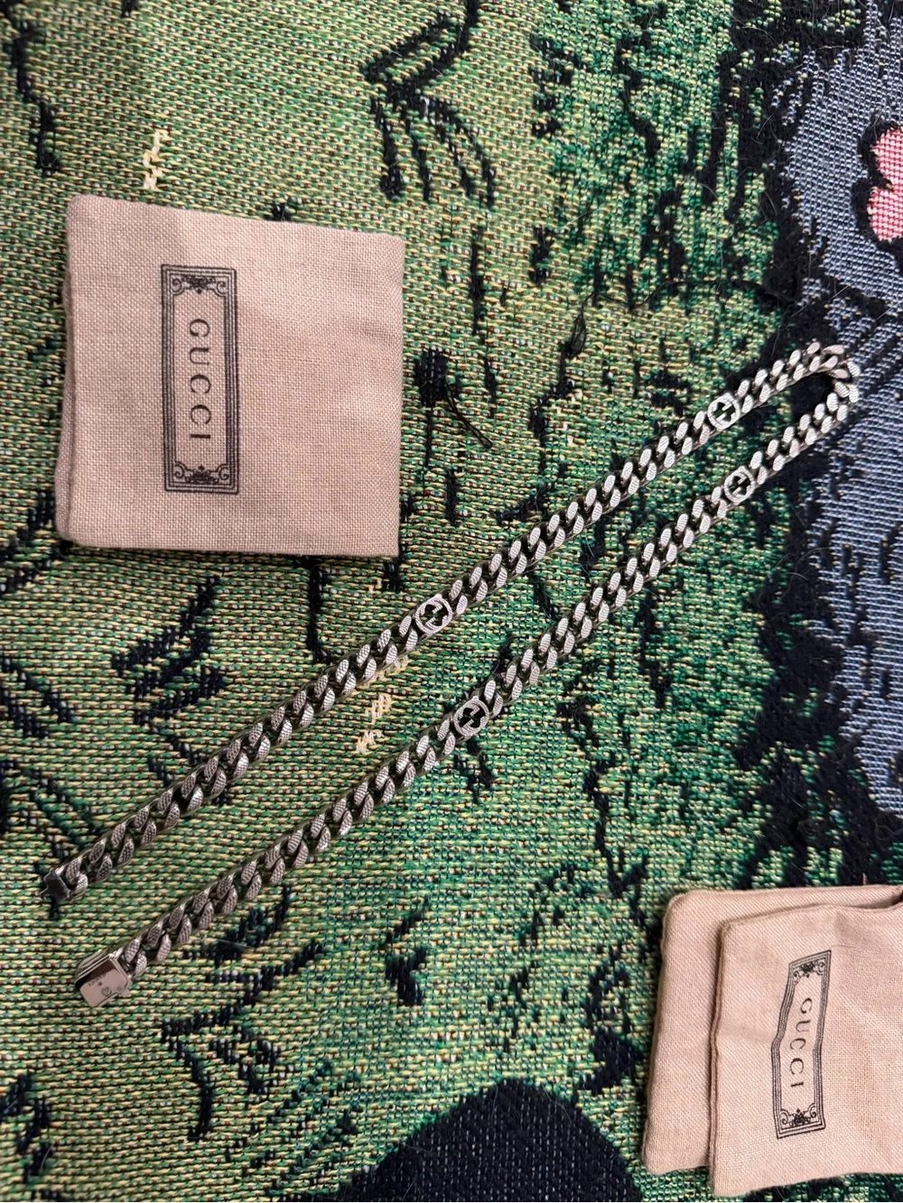 [Authentic]Gucci Interlocking G Chain Necklace – Silver